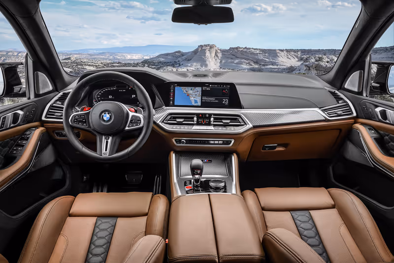 2023 BMW X5 M50i