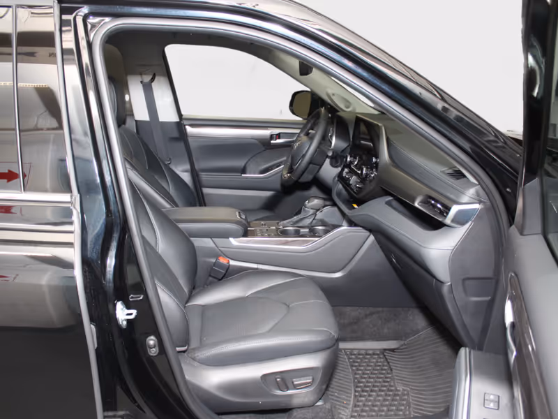 2024 Toyota Highlander Hybrid Limited