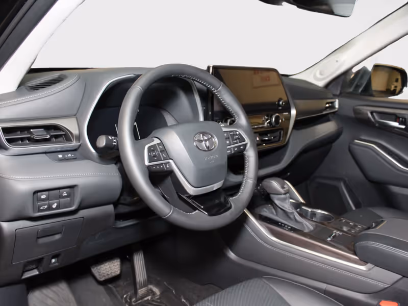 2024 Toyota Highlander Hybrid Limited