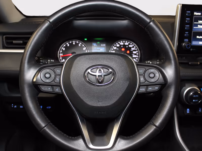 2020 Toyota RAV4 XLE AWD