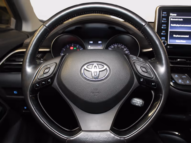 2020 Toyota C-HR LE