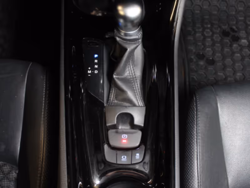 2020 Toyota C-HR LE