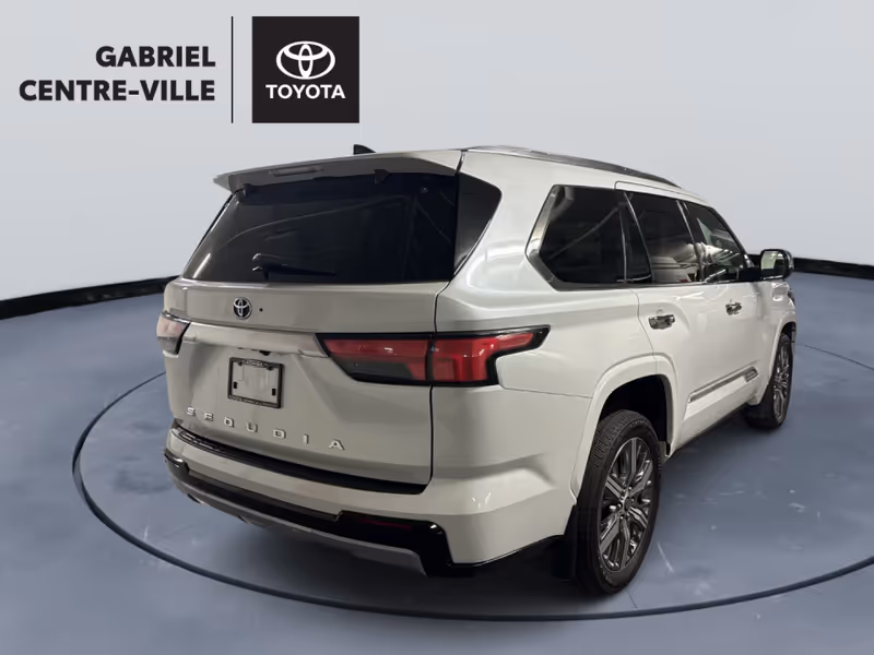 2023 Toyota Sequoia SR5