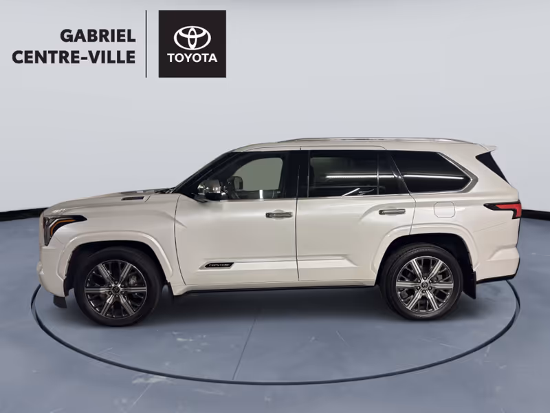2023 Toyota Sequoia SR5