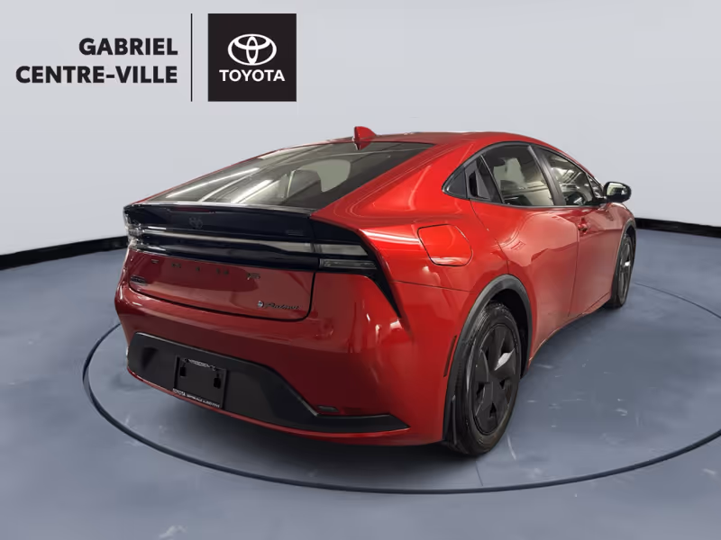 2024 Toyota Prius Prime SE