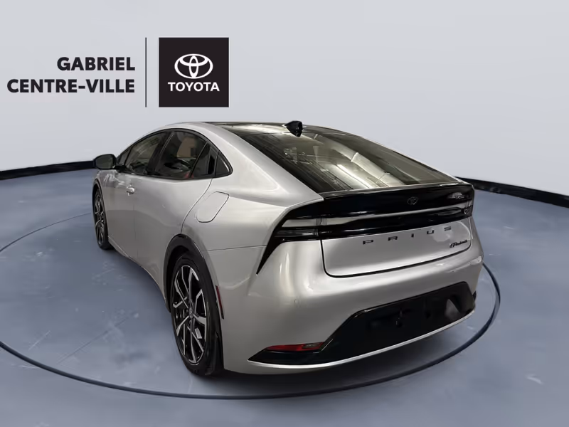 2023 Toyota Prius Prime SE