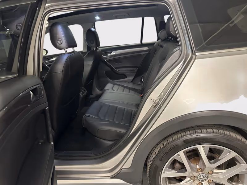 2018 Volkswagen Golf Alltrack S