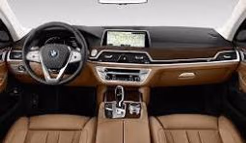 2022 BMW 7 Series 740i